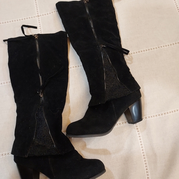 Black Knee high boots. 7.5 us/38eur - Picture 3 of 8